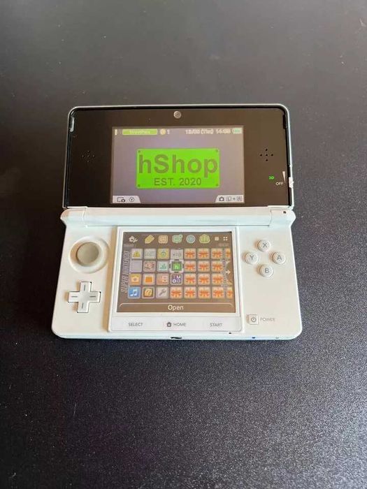 Nintendo 3DS Monster Hunter 3G Edição Especial com 100+ Jogos