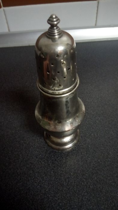 Pimenteiro,saleiro,porta torradas,balde gelo