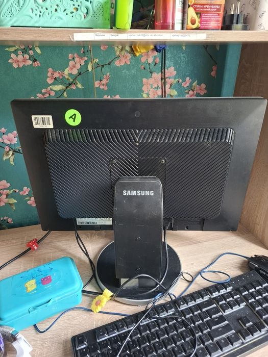 Монітор SincMaster 225BW