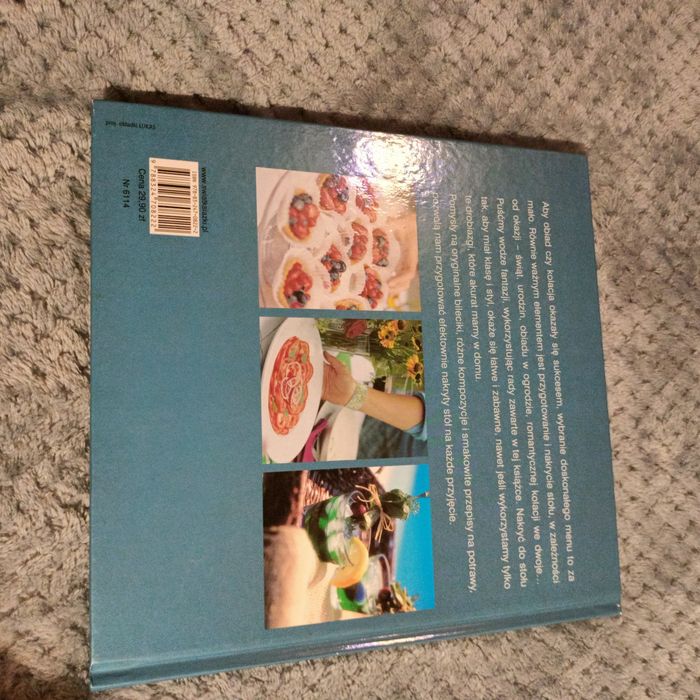 Piękne nakryty stół