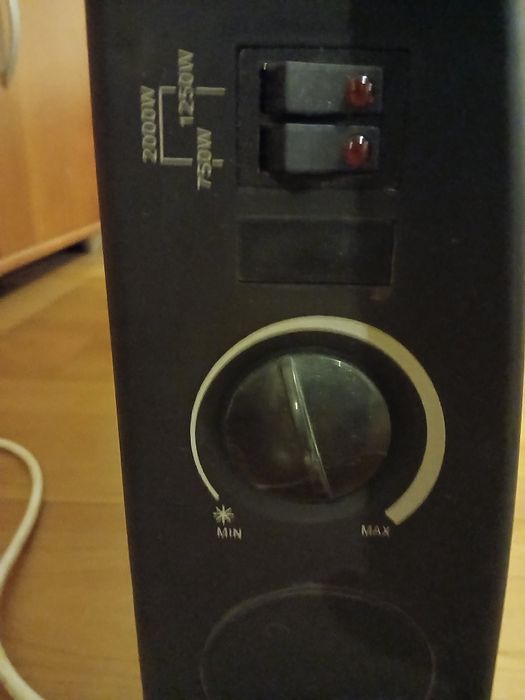 Convector de parede avariado