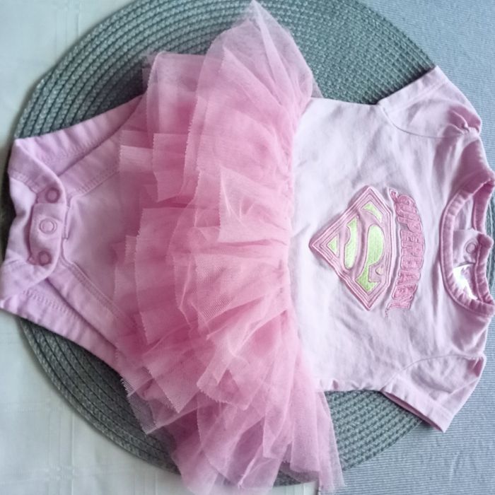 Body sukienka niemowlęca SuperBaby  56/62