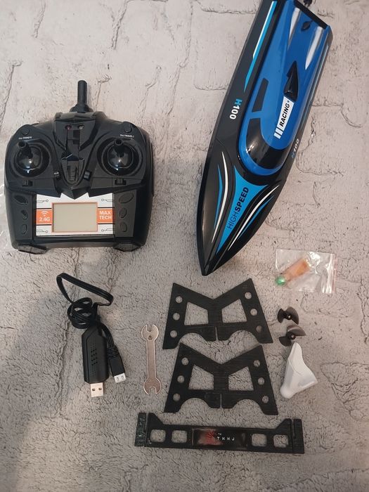 Радіокерований катер Skytech H100