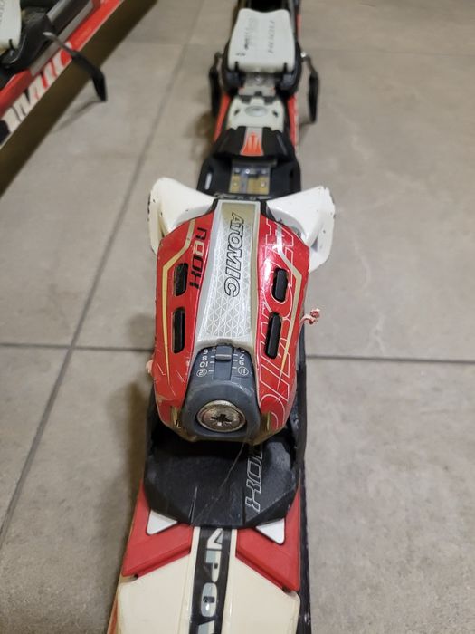 Narty atomic race