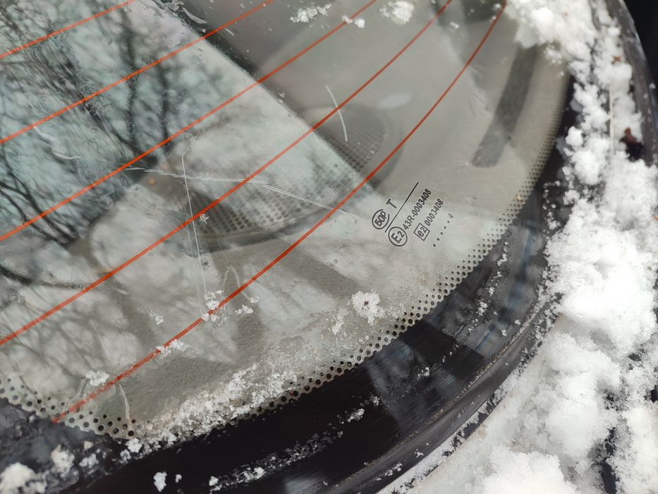 Стекло боковое задние Ланос сенс