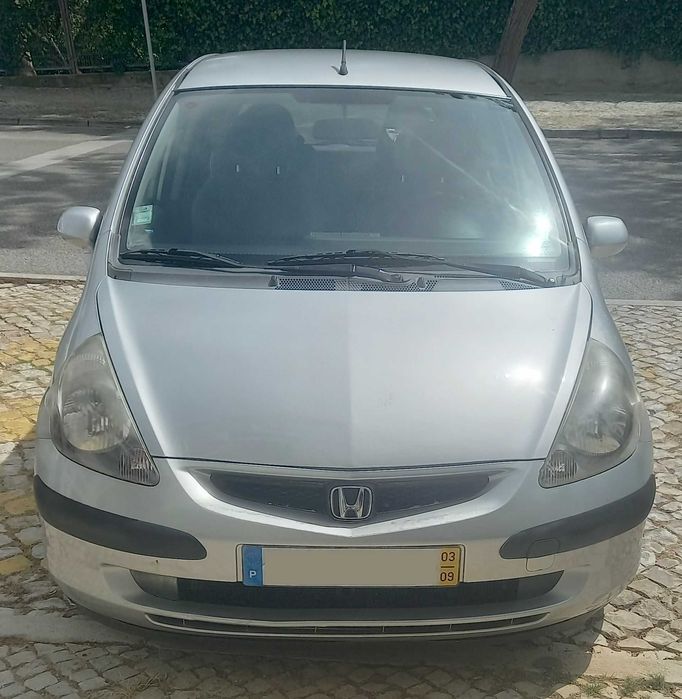 Honda Jazz 1.2 de 2003 com 80000 KM