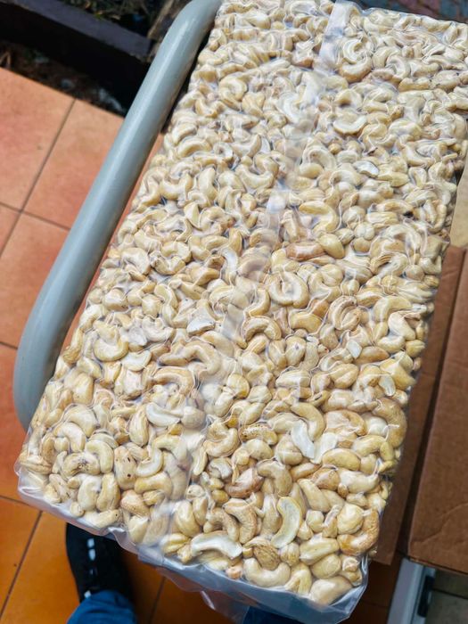 Orzechy nerkowca całe 1 kg
