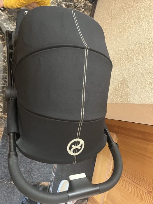 Коляска сайбекс бізі Cybex Beezy