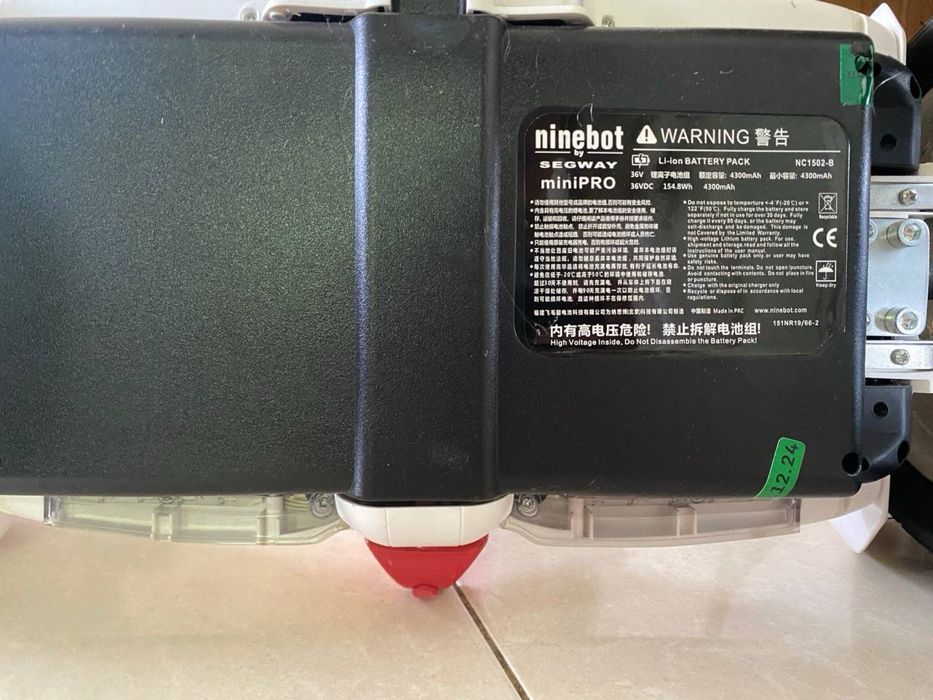 MiniRobot Ninebot mini 36V White — гіроскутер / міні-сігвей, б/в