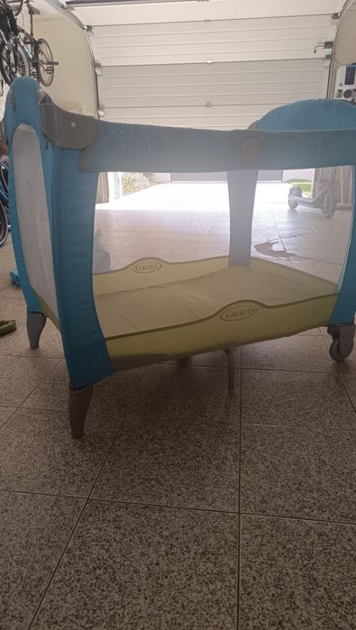 Cama de viagem Graco com 2 níveis de altura + muda fraldas