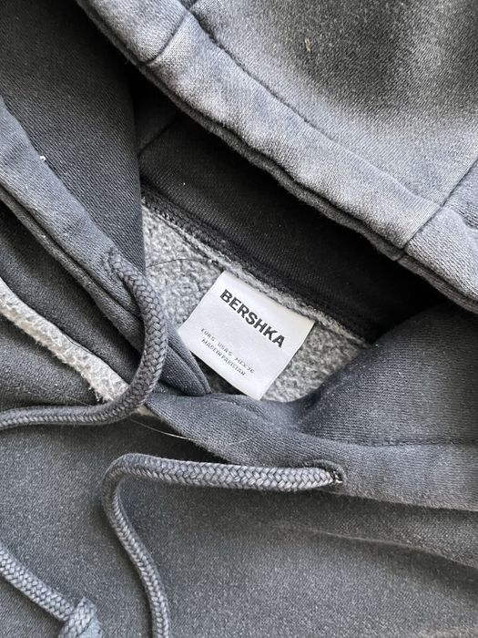 Худі Bershka дуже тверда та тепла розмір М