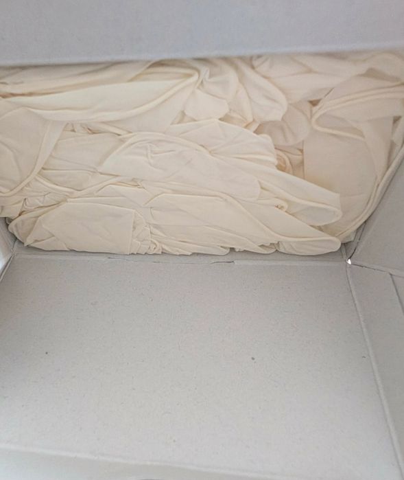 Rękawiczki lateksowe Mercator Comfort M 400 szt bezpudrowe