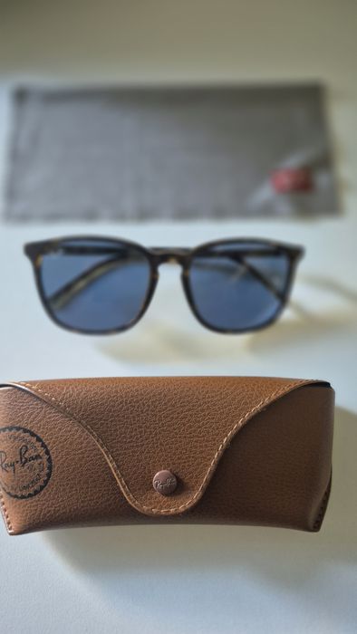 Óculos Ray-Ban 4387