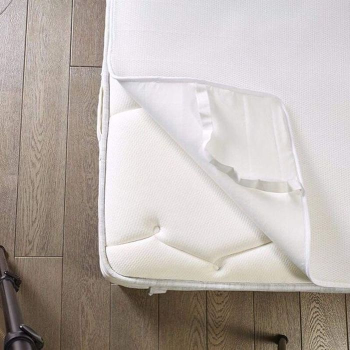 Наматрацник водонепроникний захисний