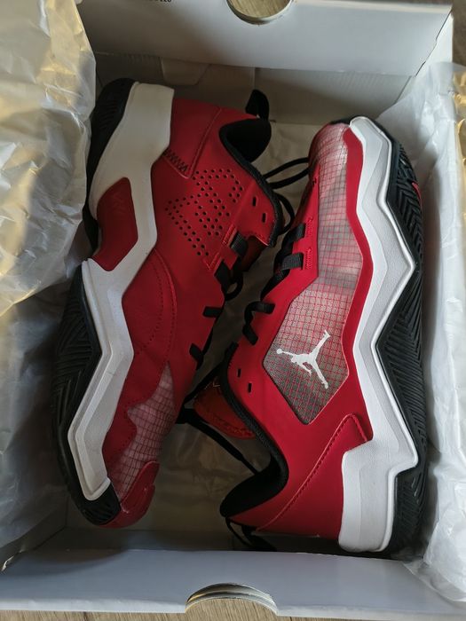 Buty Jordan  42.5