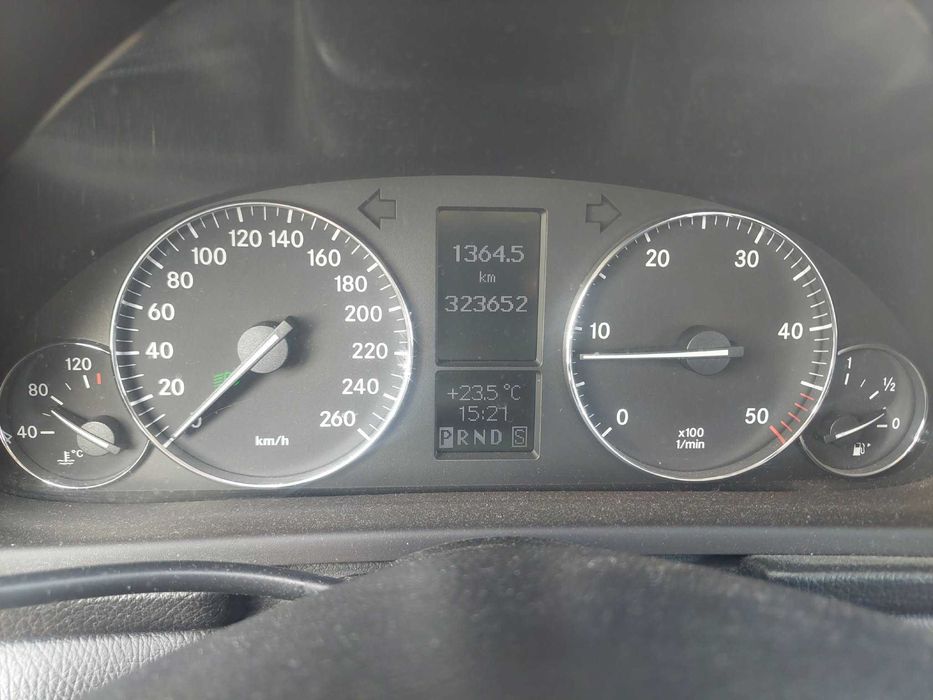 Mercedes-Benz Klasa C W203 C220 CDI