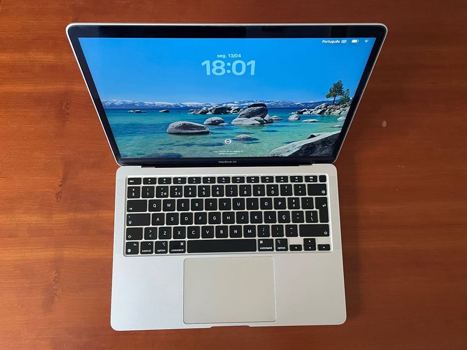 MacBook Air M1 Silver Como Novo