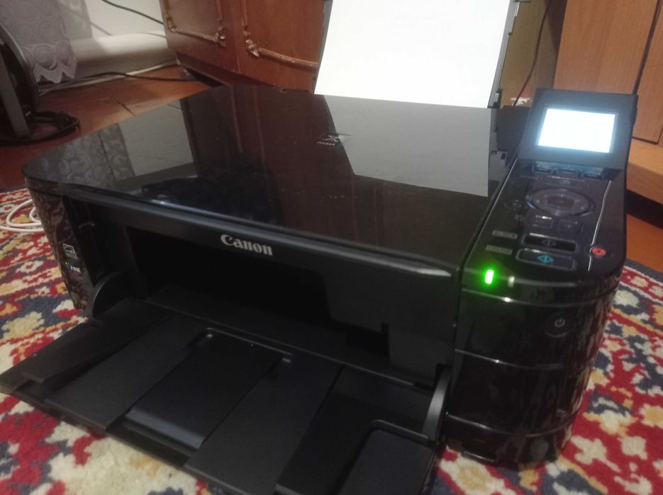 Продам БФП Canon MG5140 + ПЗК