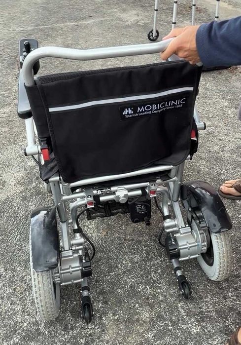 Mobiclinic Electric Chair