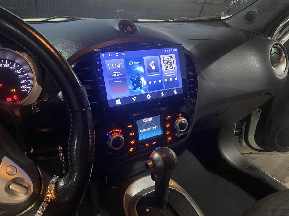 Авто Nissan Juke 1,6 2013