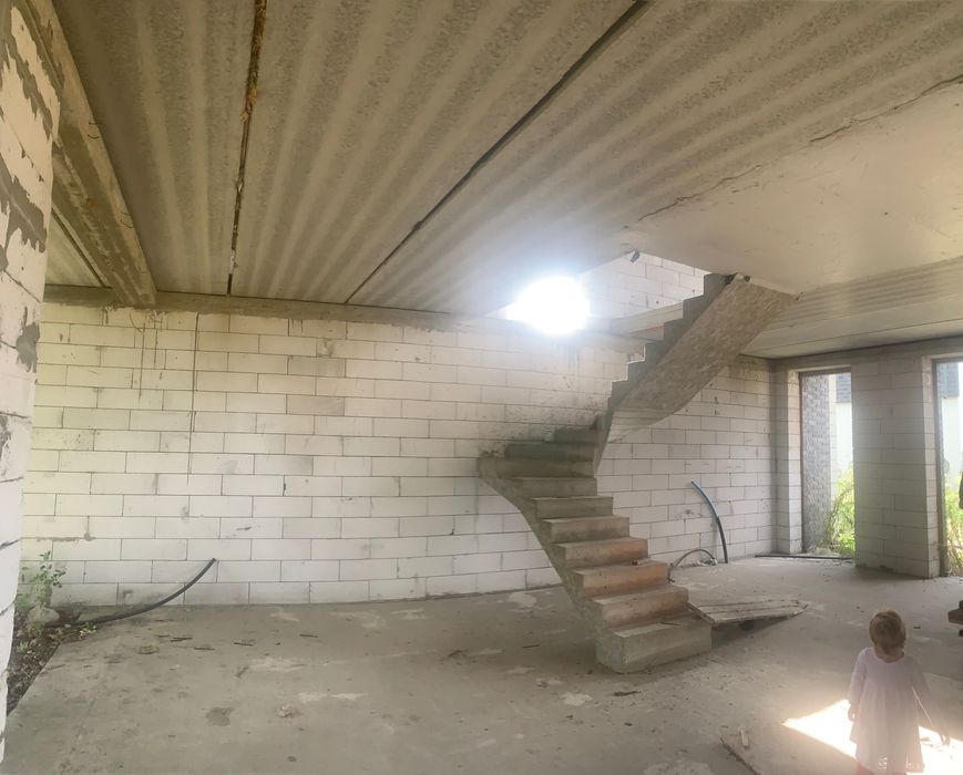 Продаж будинку 140 квадратів в Крюківщині 5 соток