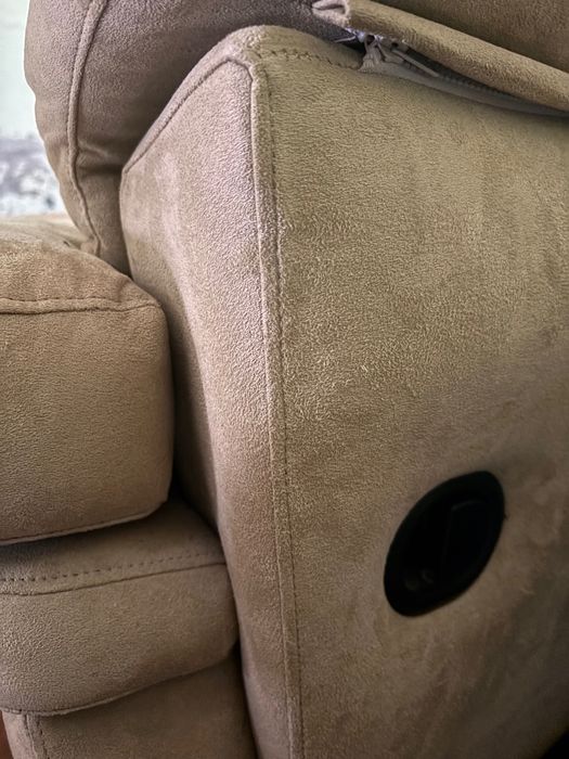 Conjunto sofás de camurça