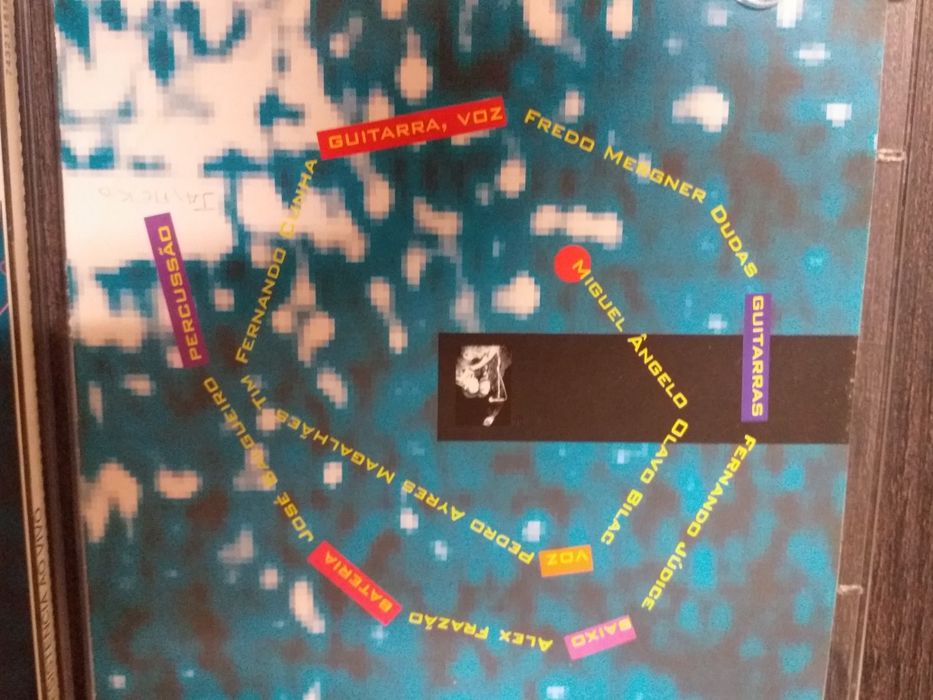 Cd duplo Resistência ao vivo no armazém 22,envio ctt