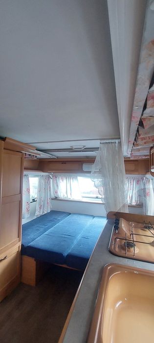 Караван кемпінги будинок на колесах кемпінг автодом