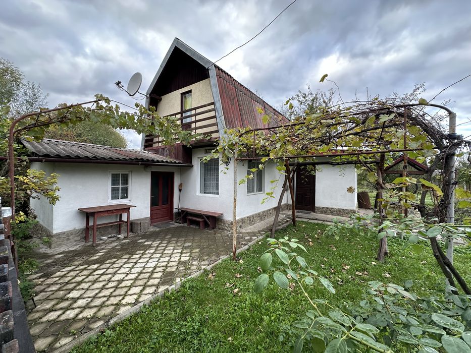 Продам садовий будинок.