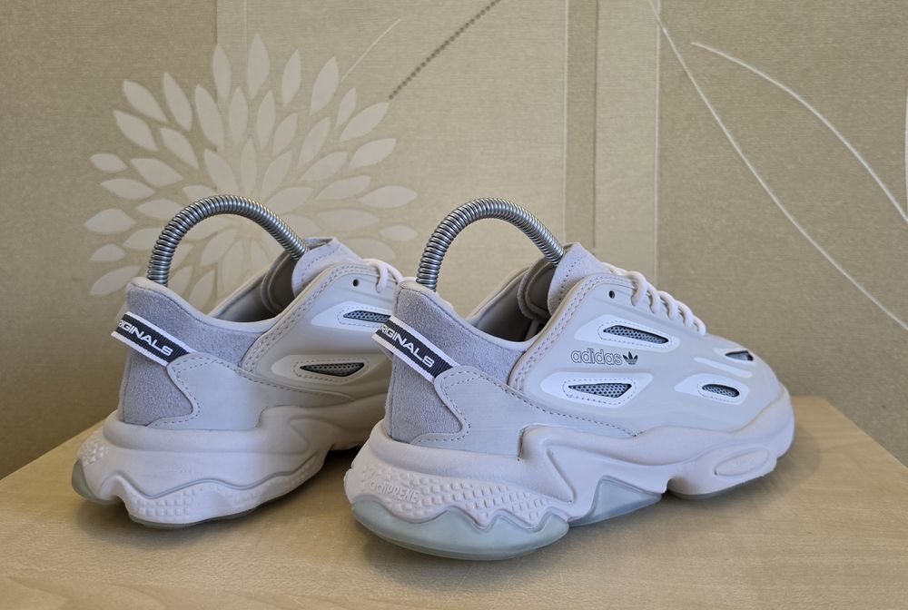 Кросівки Adidas Ozweego Celox оригінал р.37