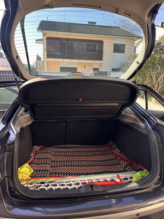 Título: Renault G Laguna 1.8 D – Gasóleo – 5 Lugares – Inspeção em Dia