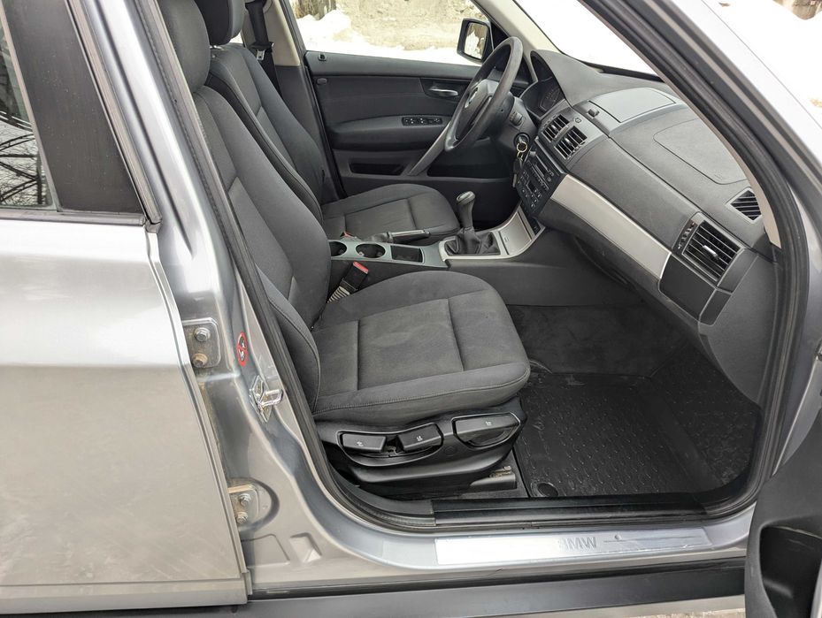 BMW X3 (E83) xDrive20i БМВ Х3 (Е83) 4WD 2.0 дизель