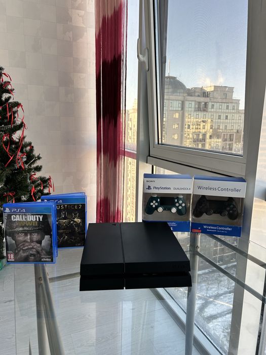 PlayStation 4  1Тб