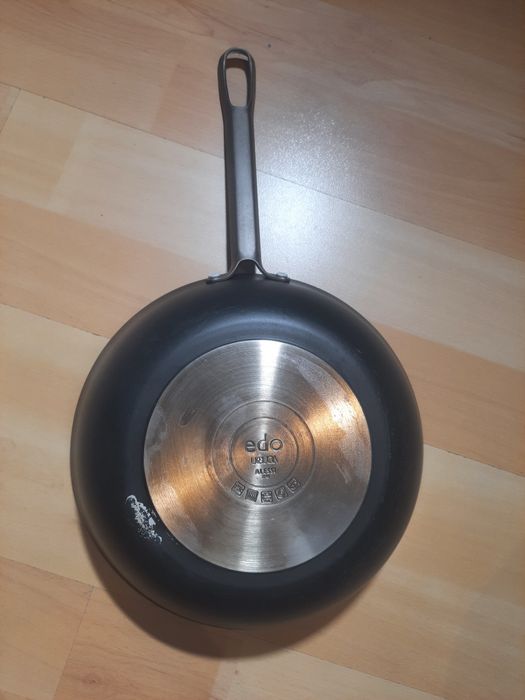 Patelnia tradycyjna Alessi 28 cm