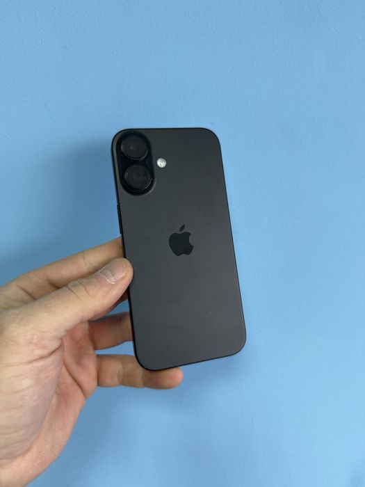 Apple Iphone 16 256Gb Black фізична сім