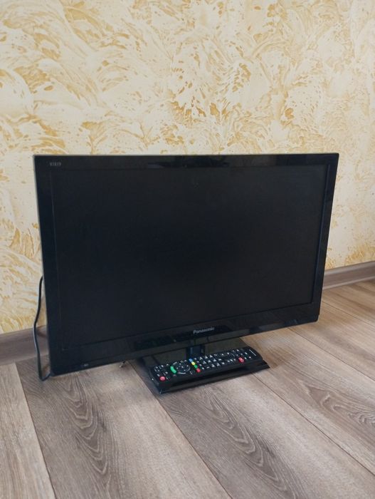 Телевізор Panasonic 24 діагональ