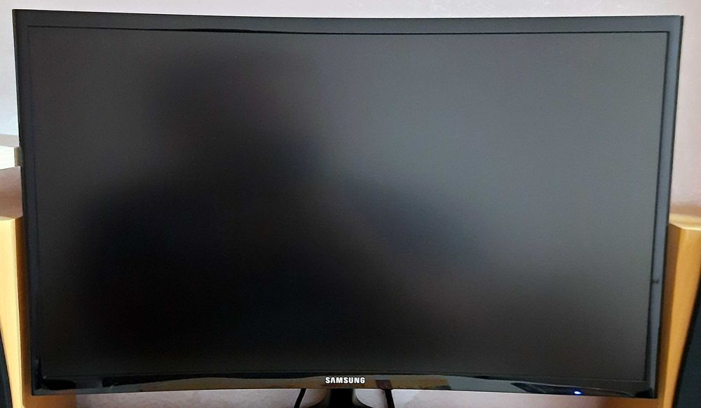 Монитор SAMSUNG Curved Monitor CF390 23.5 дюйма