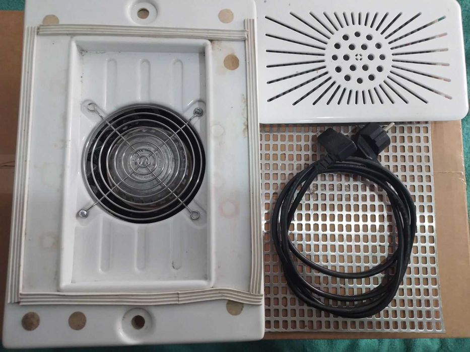 Продам настільну витяжку для манікюра