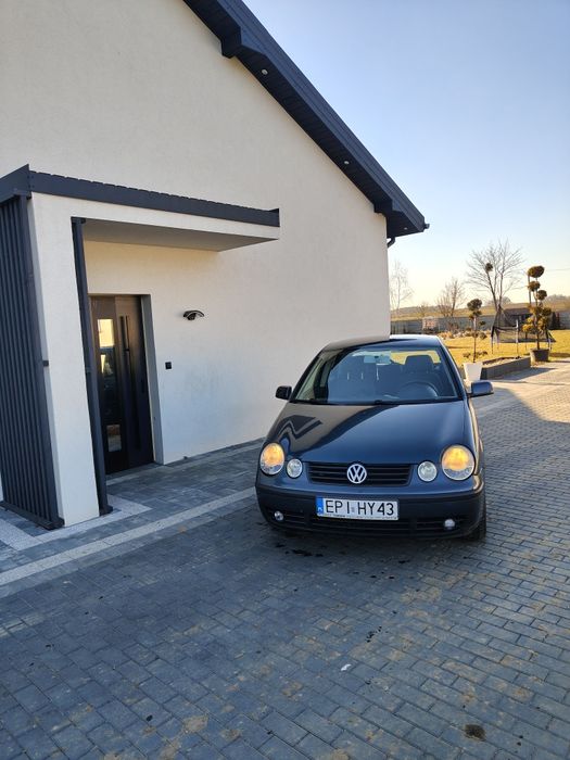 Volkswagen polo 1,2 benzyna 5 d 2004 r
