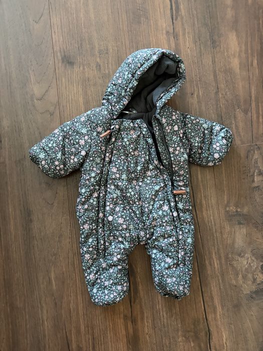 Saco de Roupa de Menina 0-18 Meses – 17kg de roupas variadas