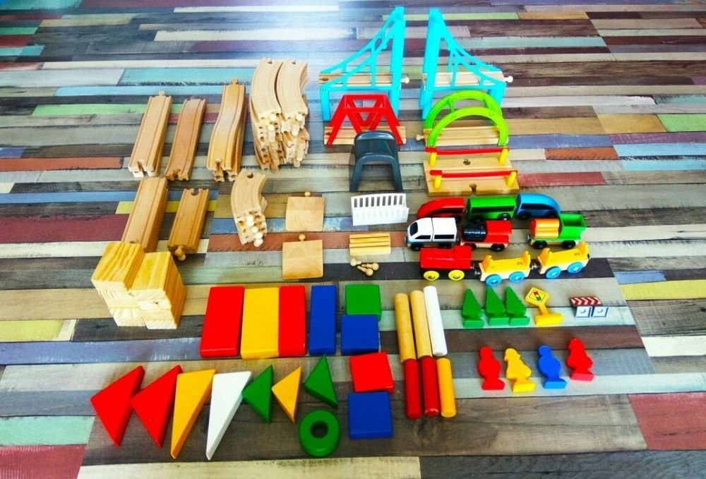 Drewniane tory Ikea gratis pudełko na kółkach