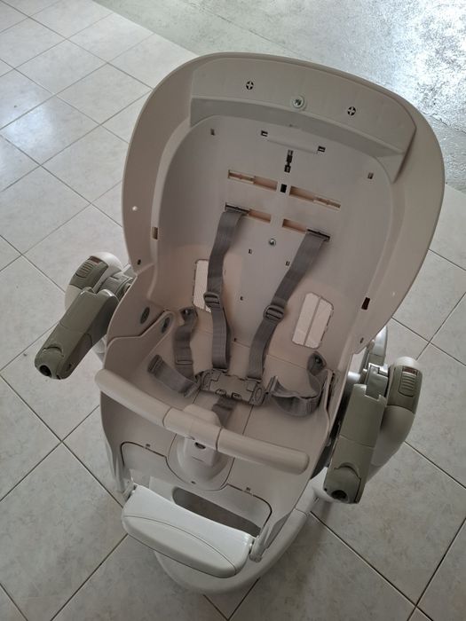 Cadeira refeições peg-perego tatamia