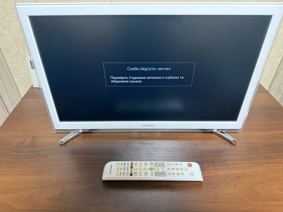 Телевізор Samsung UE22F5410AK