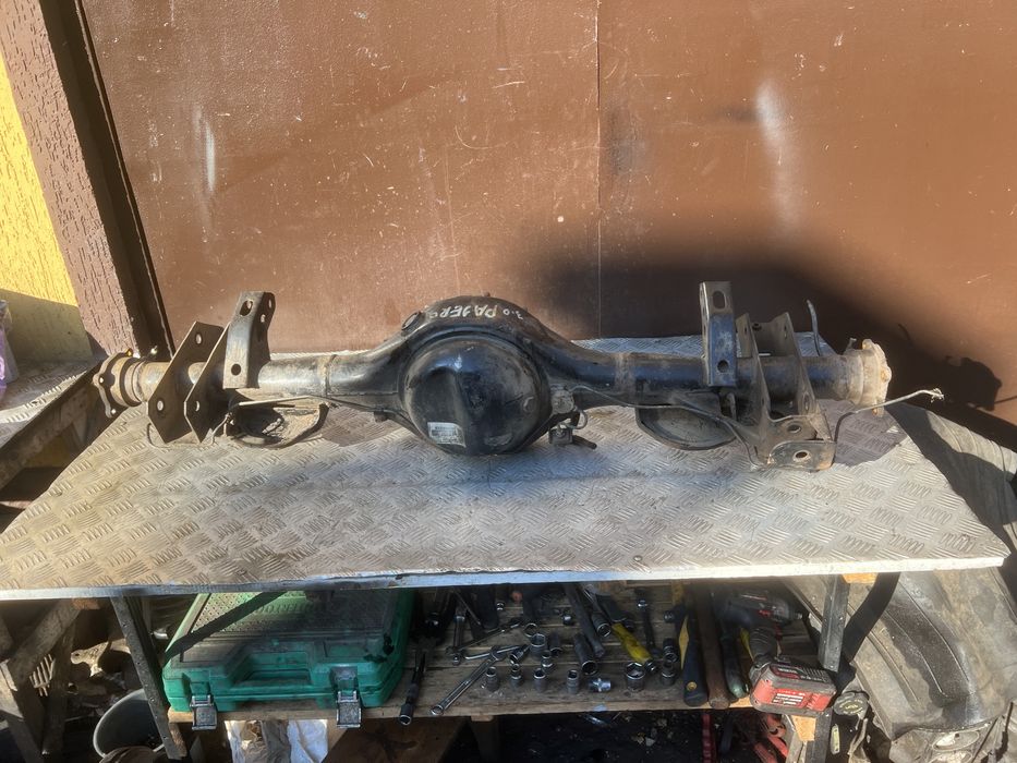 Чулок моста паджеро спорт 07год pajero sport