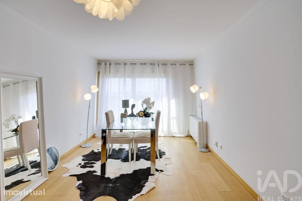Apartamento T1 em Parque das Nações de 64 m2