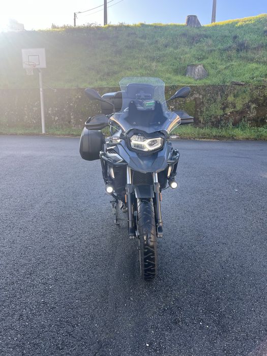 Bmw 750 gs  em bom estado, sem nada a fazer