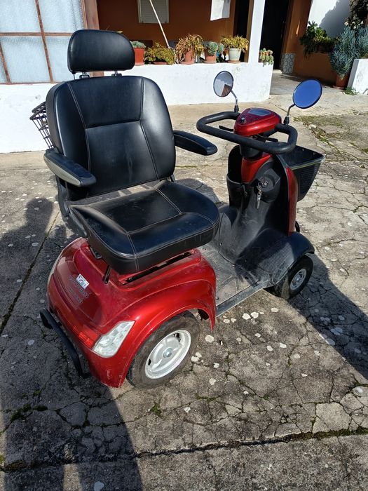 Scooter elétrica para idosos,motivo deixou de ser usada.