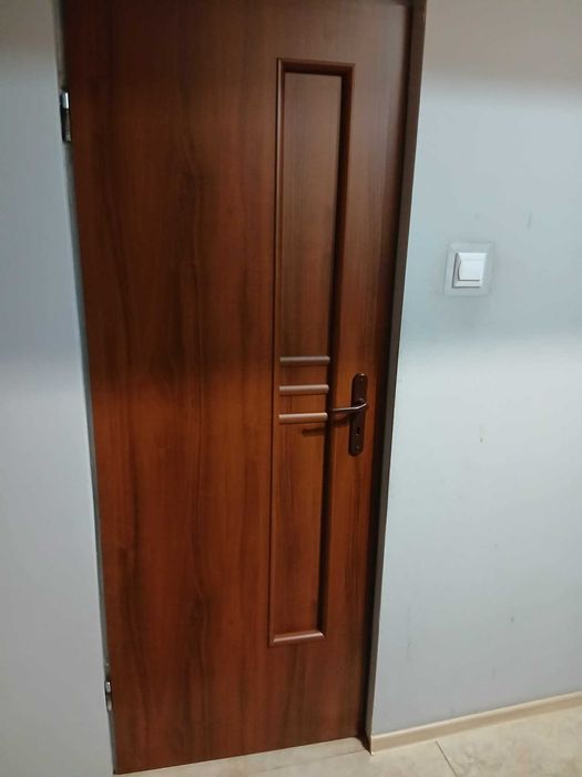 Sprzedam drzwi 70