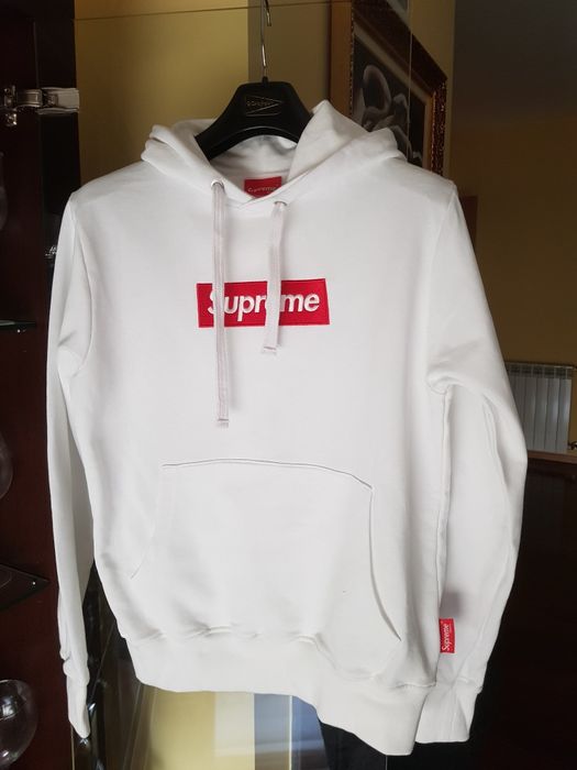Hoodie Supreme logo