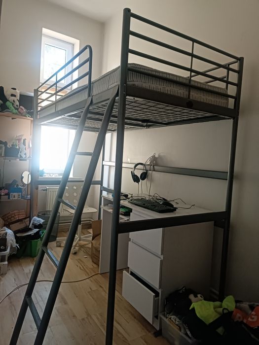 Łóżko na antresoli SVÄRTA Ikea